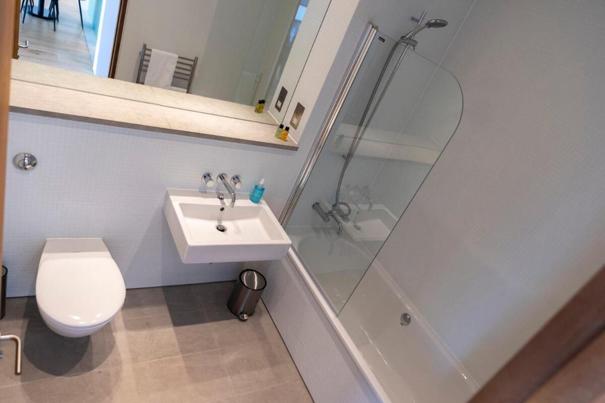 Luxurious 1 Bed Rwy Apartment Plymouth Exterior foto